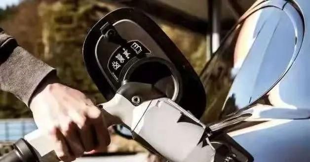 從電力到氫氣，俄羅斯汽車工業出現了變化的跡象.jpg
