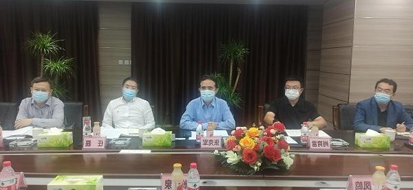 張克軍副廳長帶隊就二氧化碳加氫制甲醇技術開展實地調研.jpg