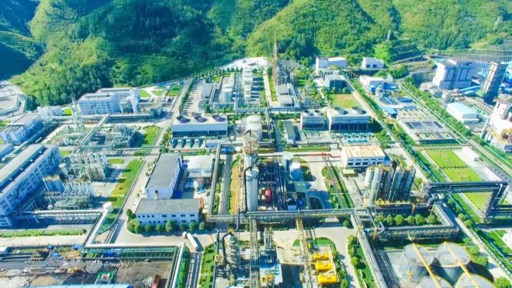 貴州首個制氫（提氫）示范項目在盤州建成，日產(chǎn)氫氣6000方.jpg