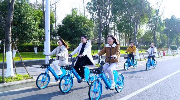 首批1000輛永安行氫能自行車系統在常州投運.jpg