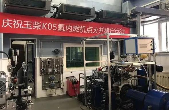 玉柴發布了中國第一臺商用車燃氫發動機.jpg