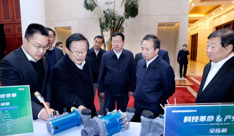 國家燃料電池技術創新中心和“氫進萬家”科技示范工程運行情況座談會舉行.jpg
